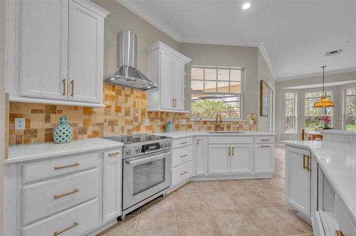 Image No.27-4 Bed House for sale