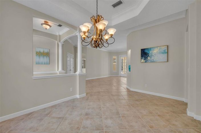 Image No.34-4 Bed House for sale