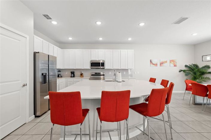 Image No.10-6 Bed House for sale