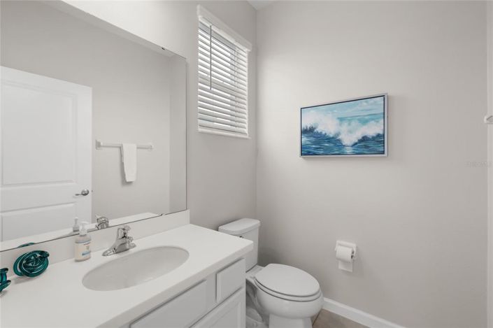 Image No.17-6 Bed House for sale