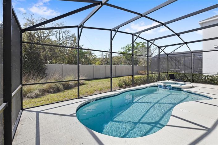 Image No.38-6 Bed House for sale