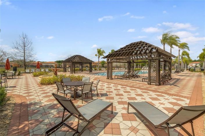 Image No.48-6 Bed House for sale