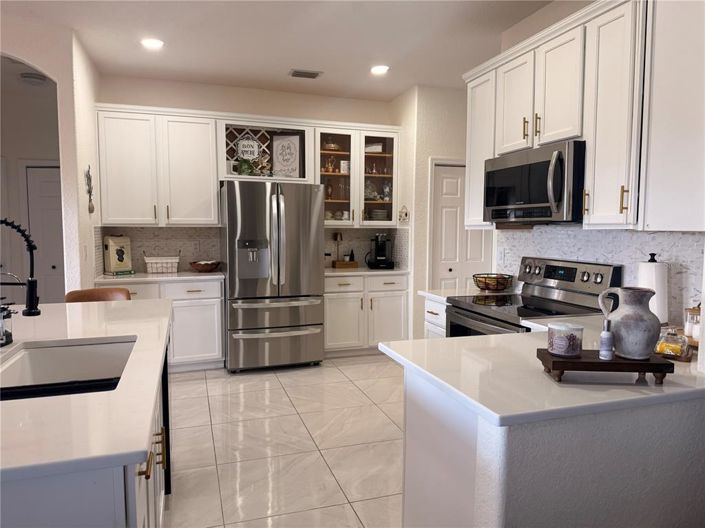 Image No.3-Maison de 4 chambres à vendre à Saint John