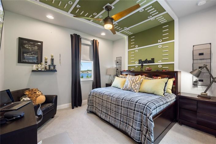 Image No.25-5 Bed House for sale