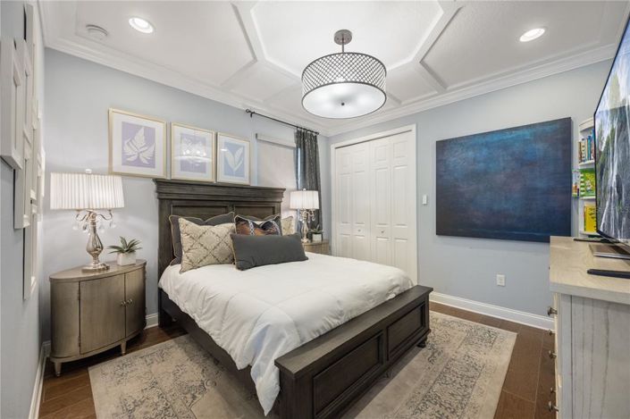 Image No.28-5 Bed House for sale