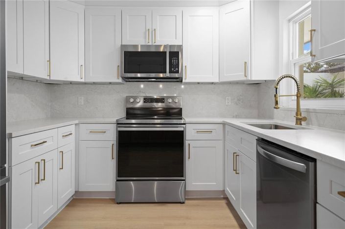 Image No.21-3 Bed House for sale