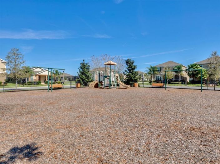 Image No.47-Maison de ville de 3 chambres à vendre à Saint John