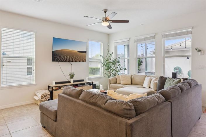 Image No.8-Maison de ville de 3 chambres à vendre à Saint John