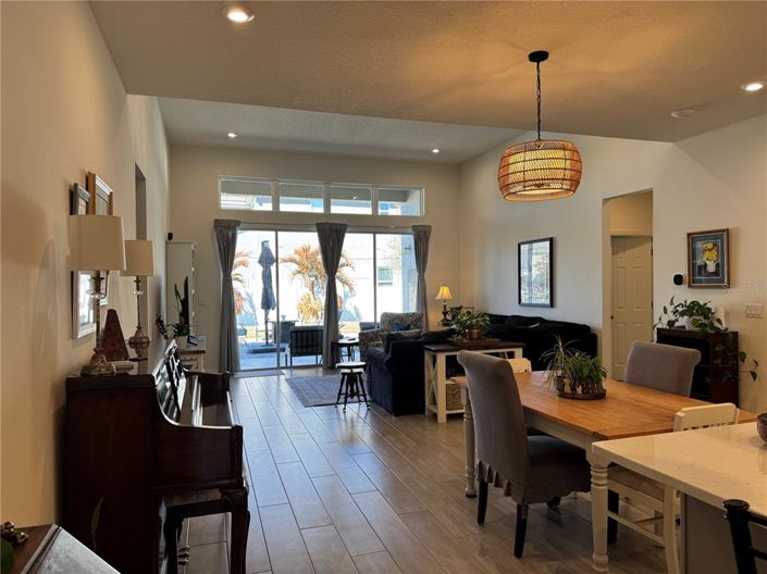 Image No.14-4 Bed House for sale