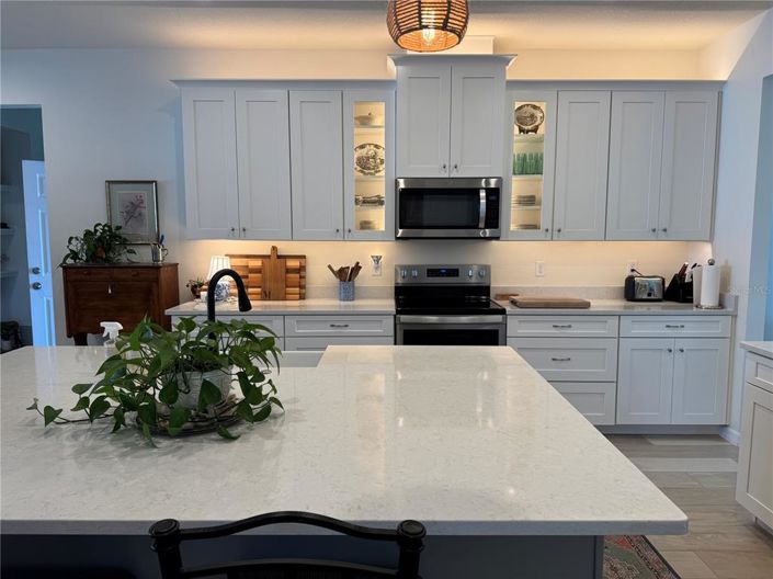 Image No.9-4 Bed House for sale