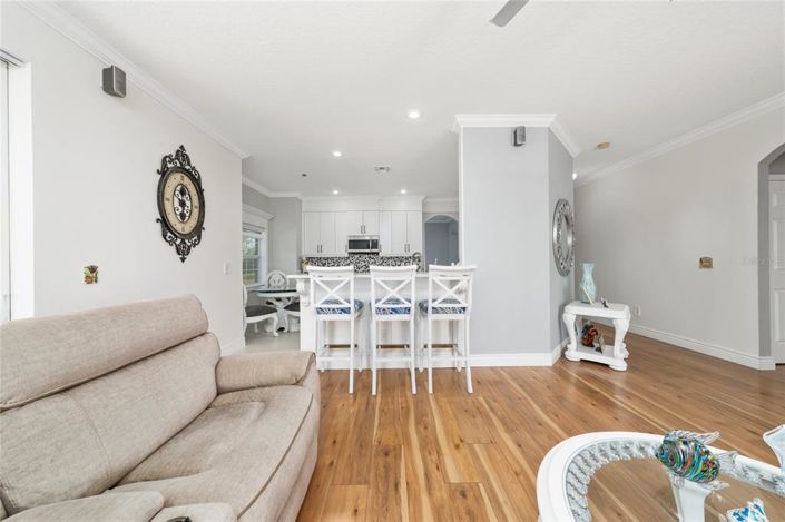 Image No.17-5 Bed House for sale