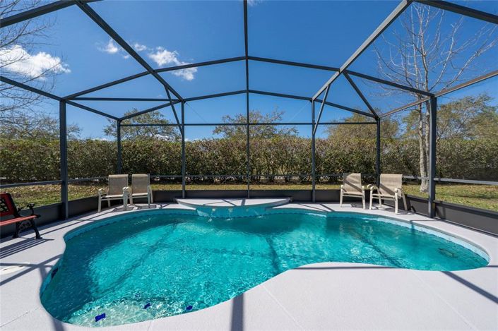 Image No.39-5 Bed House for sale