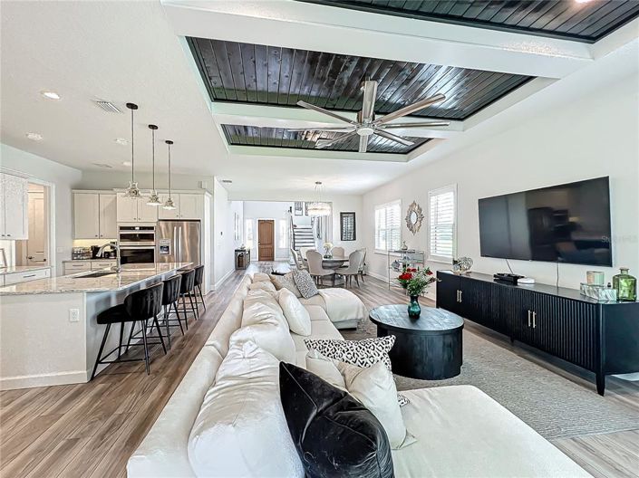 Image No.15-4 Bed House for sale