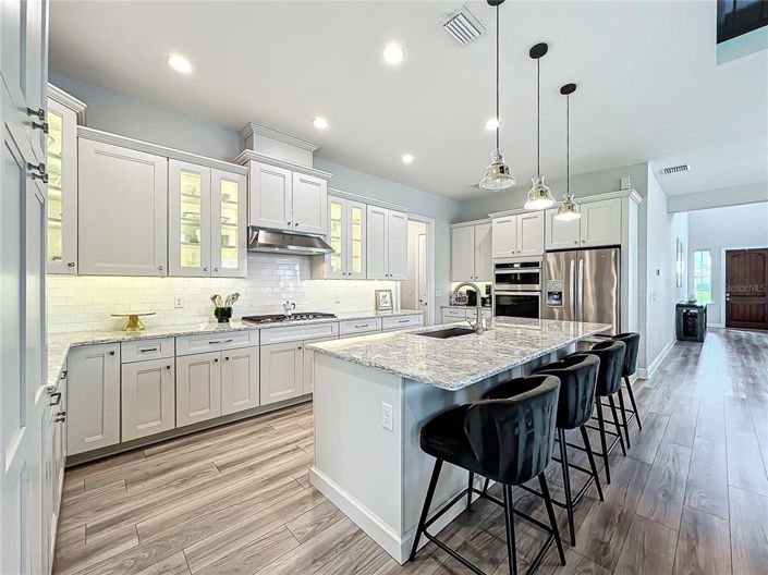 Image No.20-4 Bed House for sale