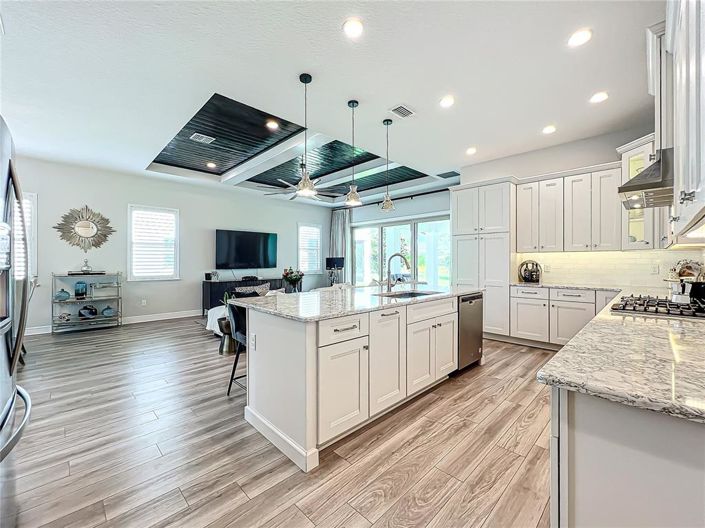 Image No.25-4 Bed House for sale