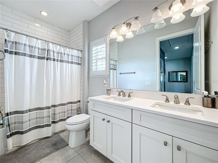 Image No.41-4 Bed House for sale