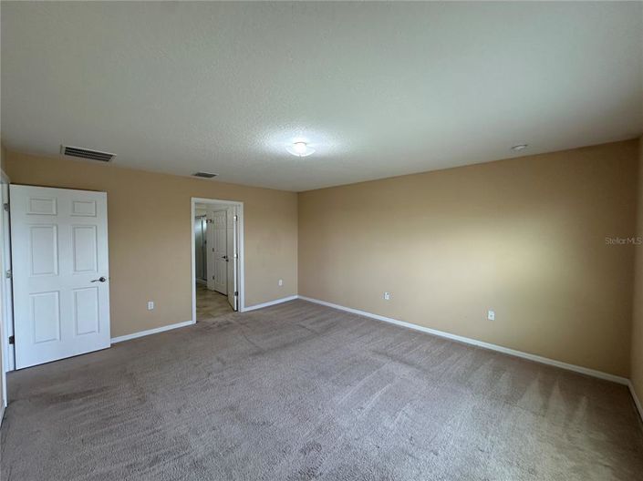 Image No.15-4 Bed House for sale