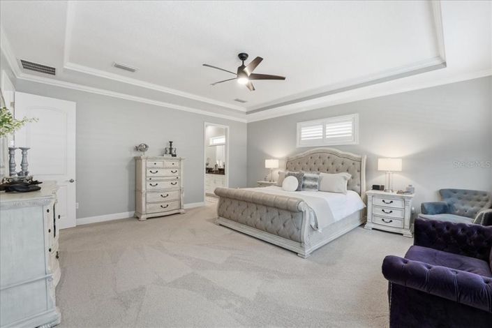 Image No.22-5 Bed House for sale