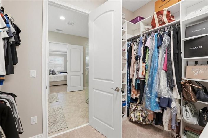 Image No.29-5 Bed House for sale