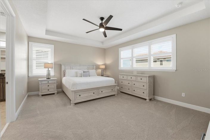 Image No.37-5 Bed House for sale