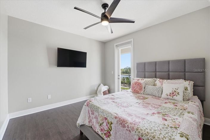 Image No.41-5 Bed House for sale