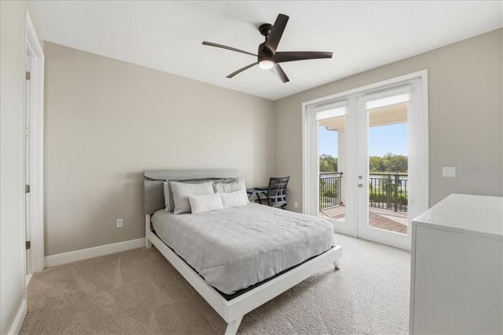 Image No.45-5 Bed House for sale