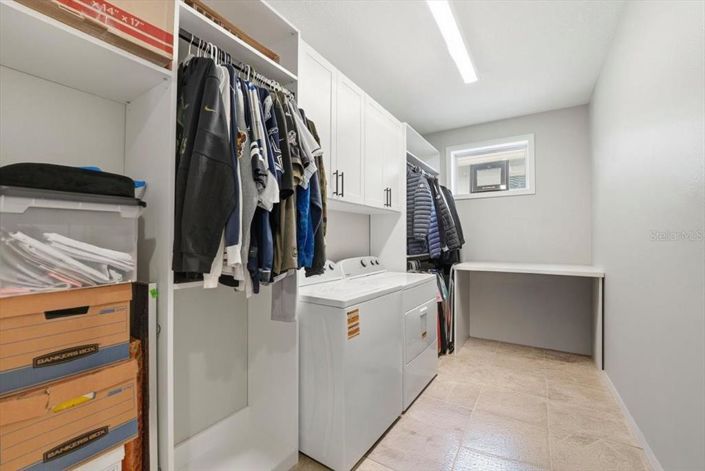 Image No.51-5 Bed House for sale