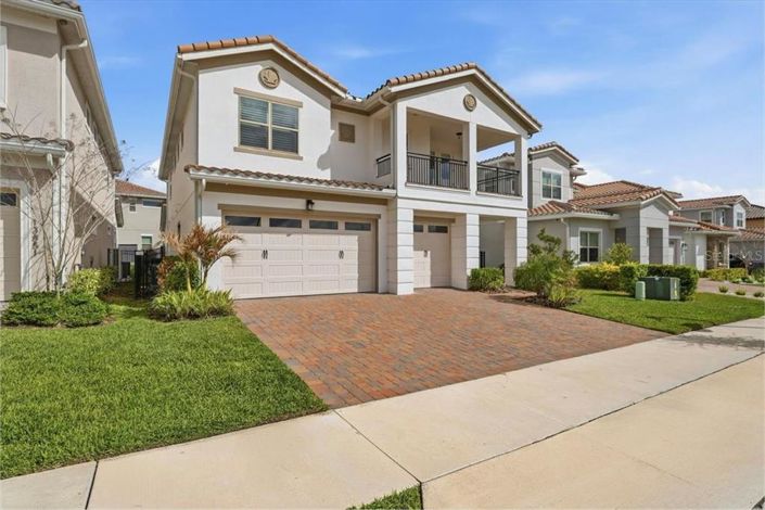 Image No.6-5 Bed House for sale