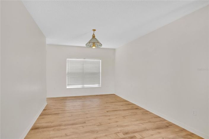 Image No.7-Maison de 4 chambres à vendre à Saint John