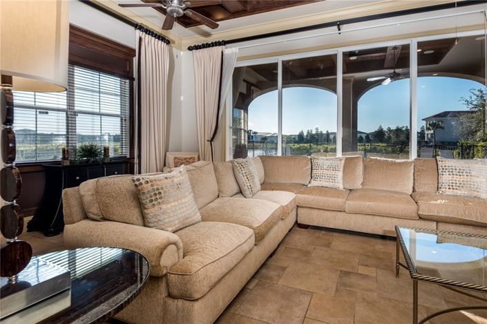 Image No.11-4 Bed House for sale