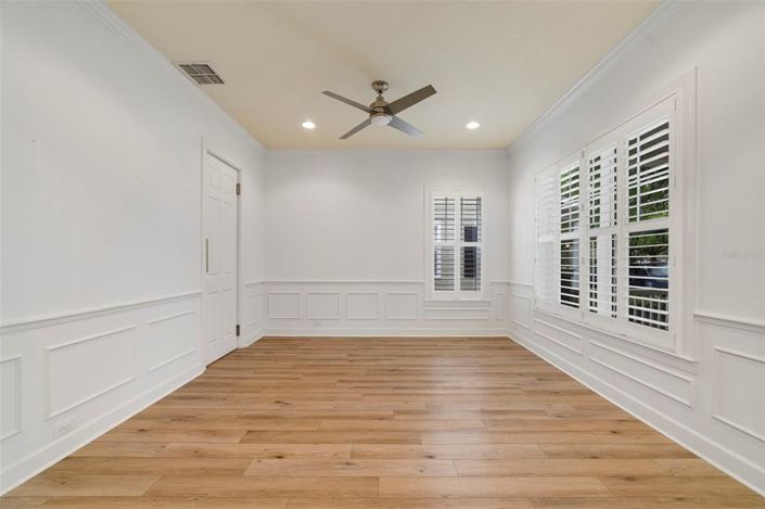 Image No.11-5 Bed House for sale