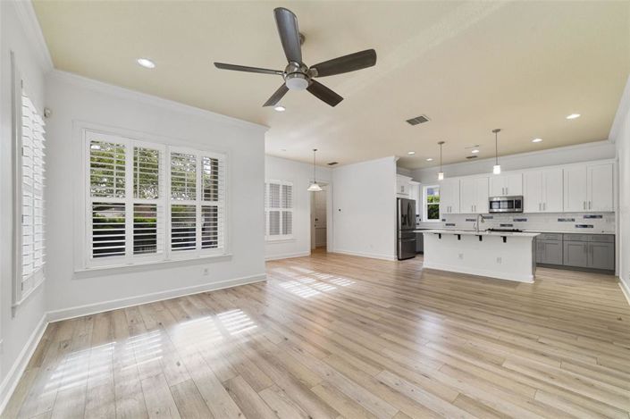 Image No.25-5 Bed House for sale