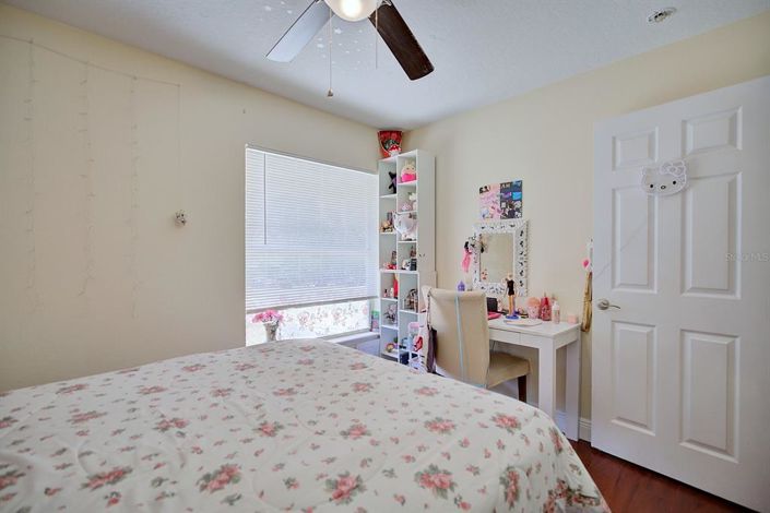 Image No.35-4 Bed House for sale