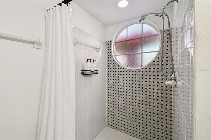 Image No.19-3 Bed Apartment for sale