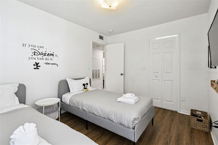 Image No.23-3 Bed Apartment for sale