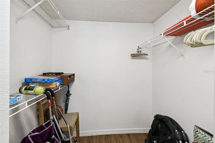 Image No.24-3 Bed Apartment for sale