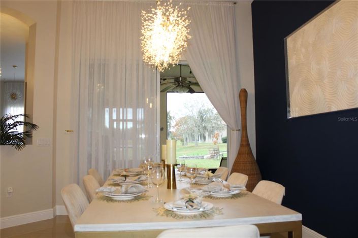 Image No.15-4 Bed House for sale