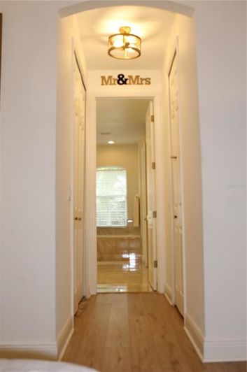 Image No.20-4 Bed House for sale