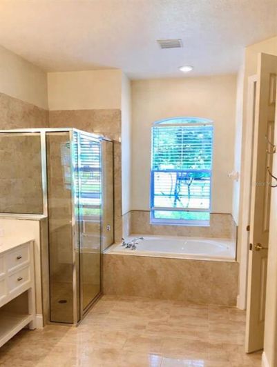 Image No.22-4 Bed House for sale