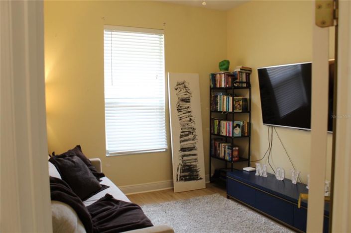 Image No.45-4 Bed House for sale