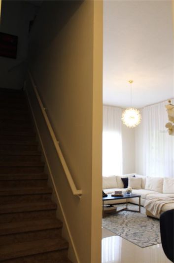 Image No.49-4 Bed House for sale