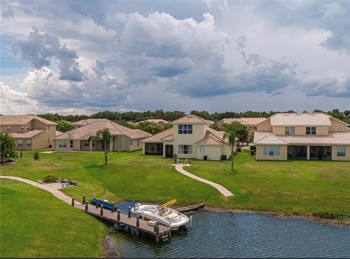 Image No.6-4 Bed House for sale