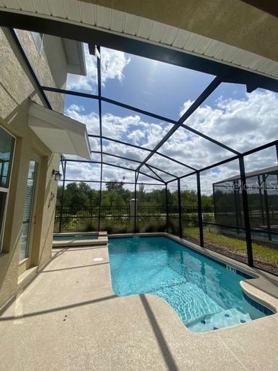 Image No.21-5 Bed House for sale