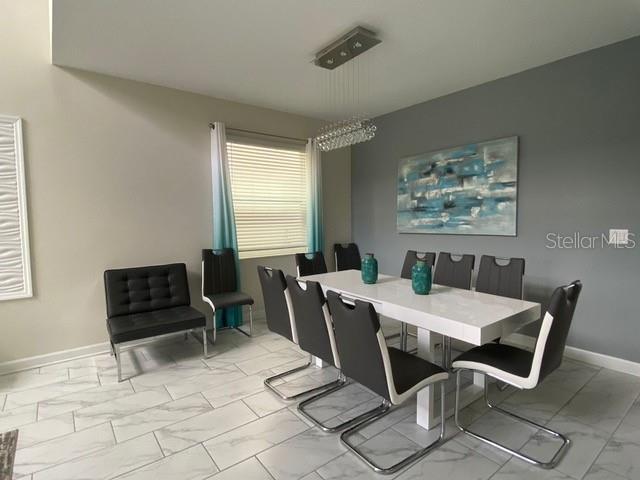 Image No.7-5 Bed House for sale