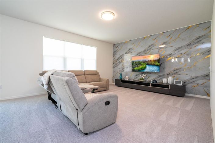 Image No.35-5 Bed House for sale