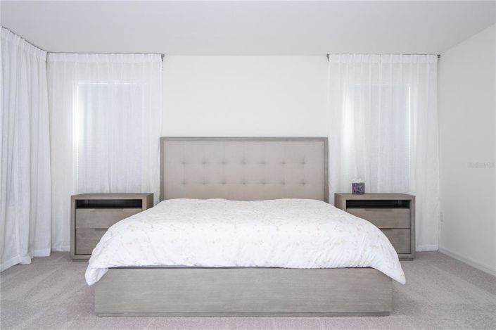 Image No.50-5 Bed House for sale