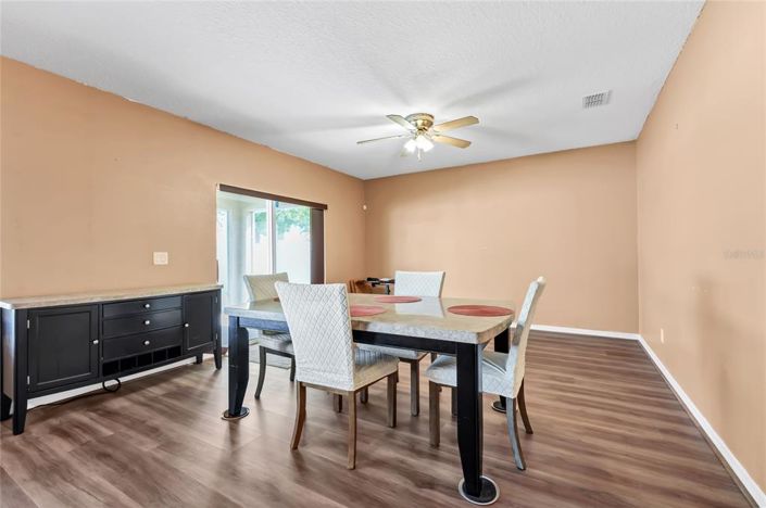Image No.9-3 Bed House for sale