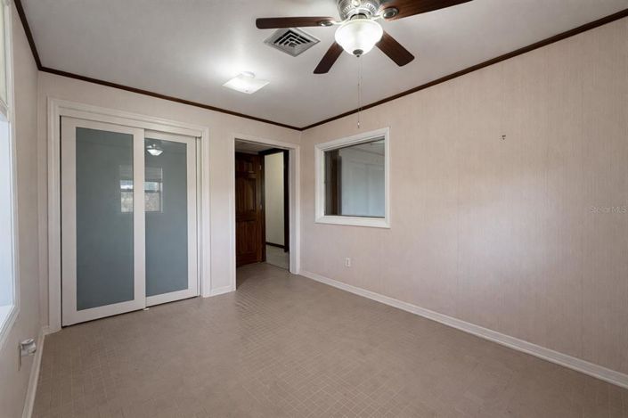 Image No.13-4 Bed House for sale