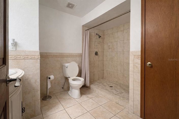 Image No.23-4 Bed House for sale