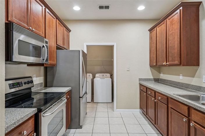 Image No.20-3 Bed Apartment for sale